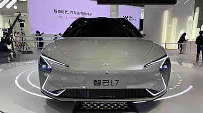 凯美瑞都第9代了，还能不能买？