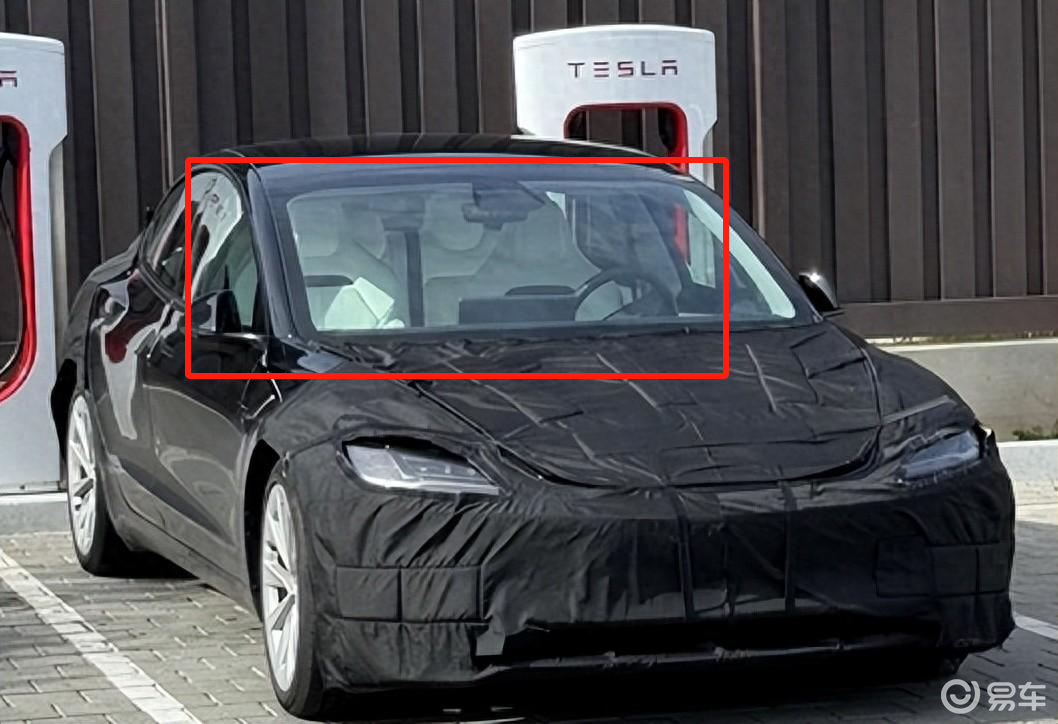新款特斯拉Model 3高性能版实车现身，超500马力？