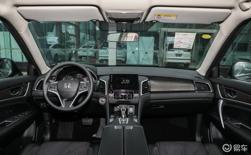 16万级，本田中型SUV！刚上市卖30万，空间一流