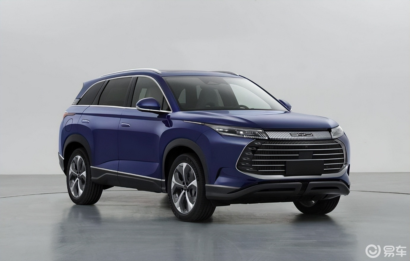 同为比亚迪SUV，5座护卫舰07和7座唐，哪个更好