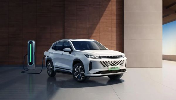 2024款全新星途追风C-DM：都市优选电混SUV新篇章